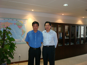 原中國(guó)國(guó)旅集團(tuán)總裁張建華