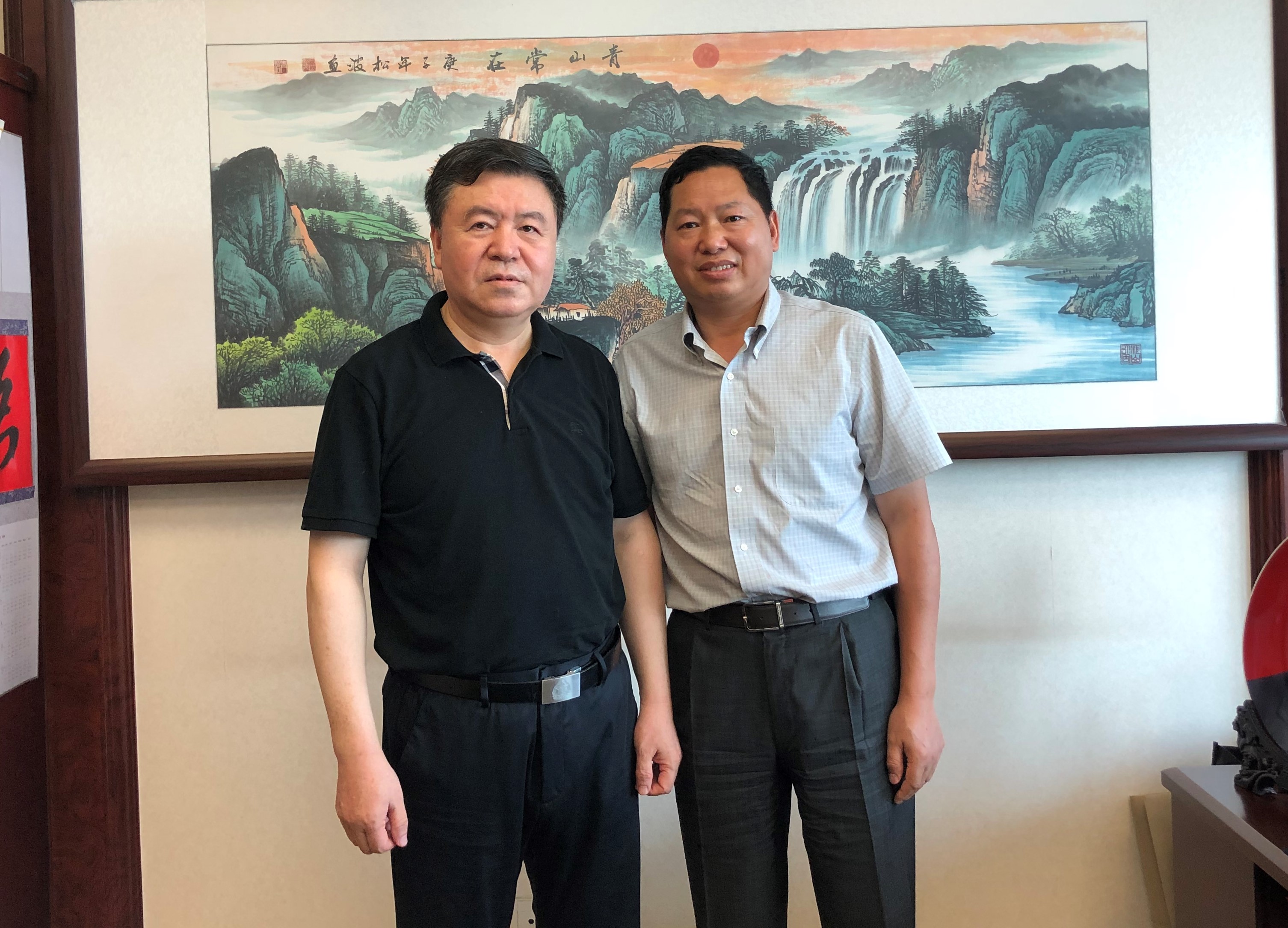 中國(guó)煤炭地質(zhì)總局黨委書(shū)記局長(zhǎng)趙平